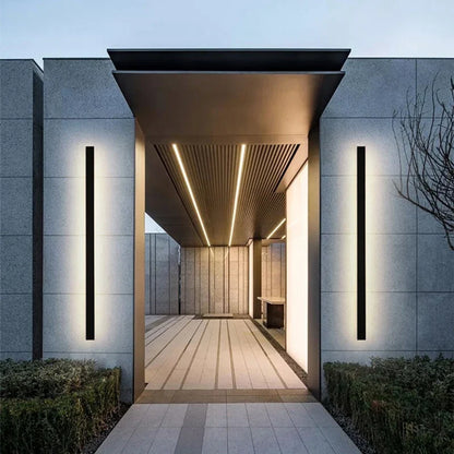 Linear Outdoor Wall Lamp