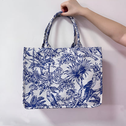 Jacquard Beach Tote Bag