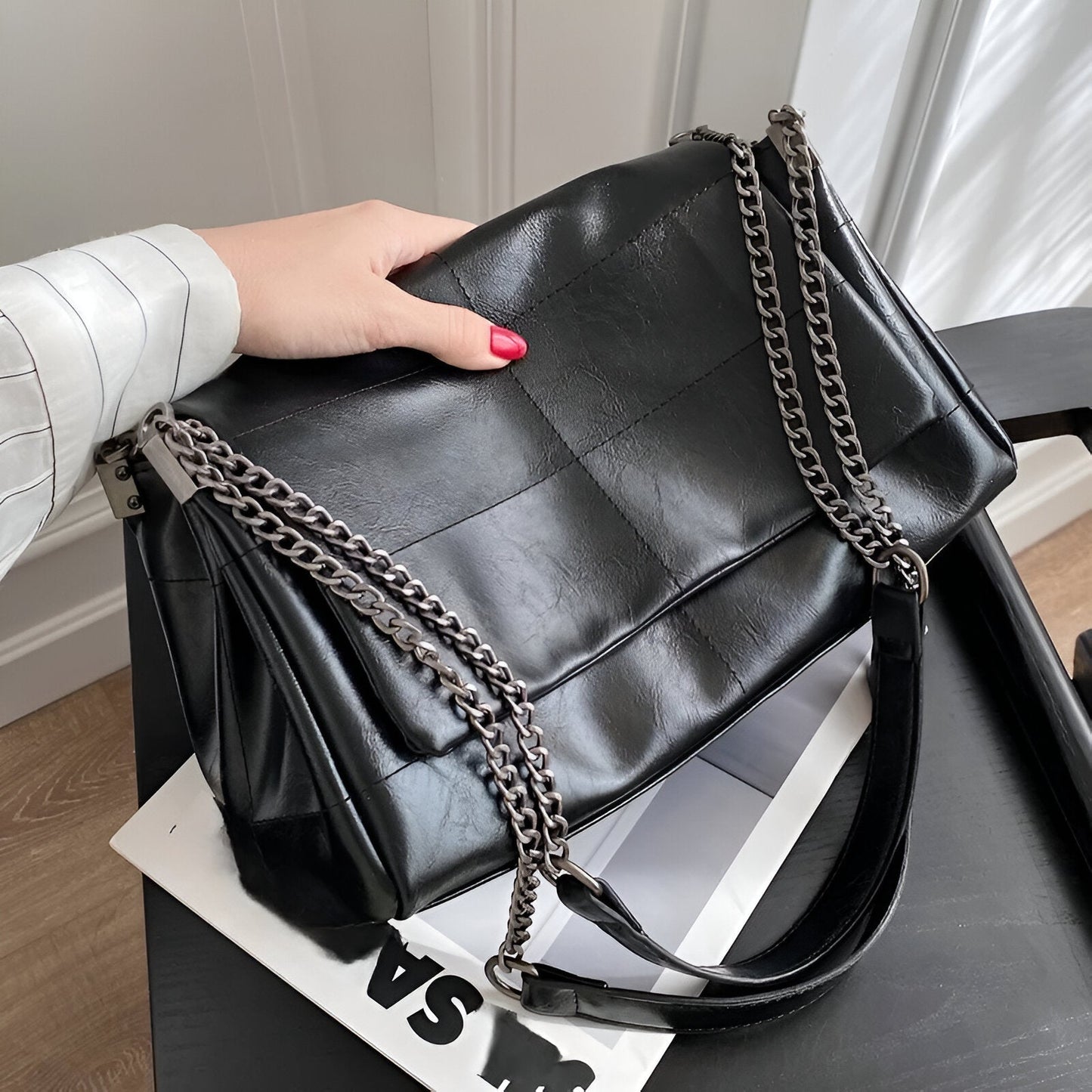 Leather Chain Shoulder Bag