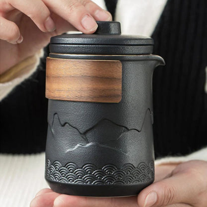 Mountain and Sea Travel Tea Set